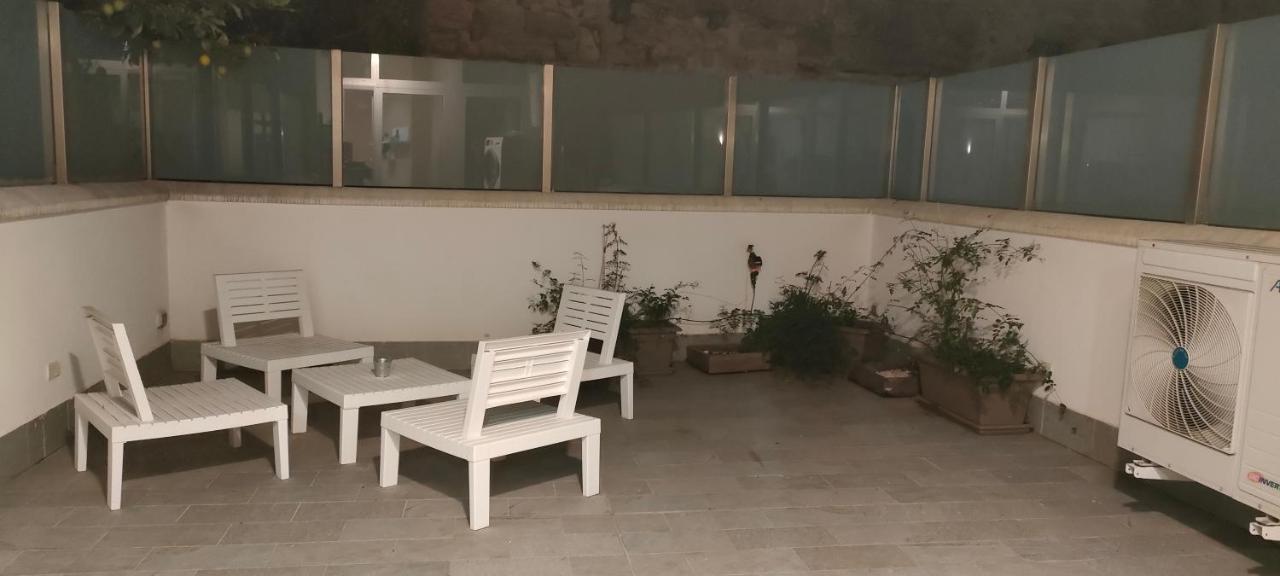 Sacra Famiglia Ausonia Apartment Palermo Bagian luar foto